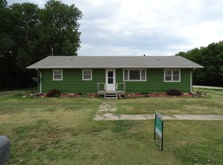 502 2nd St, Randall, KS 66963