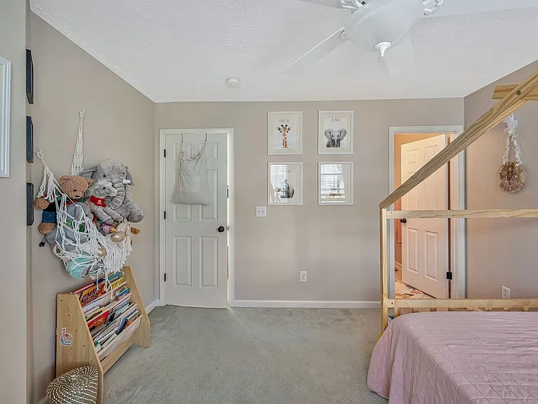 412 Flintlock Ct — Photo 21