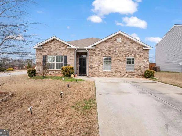 1744 Sandy Trail Dr, Hampton, GA 30228