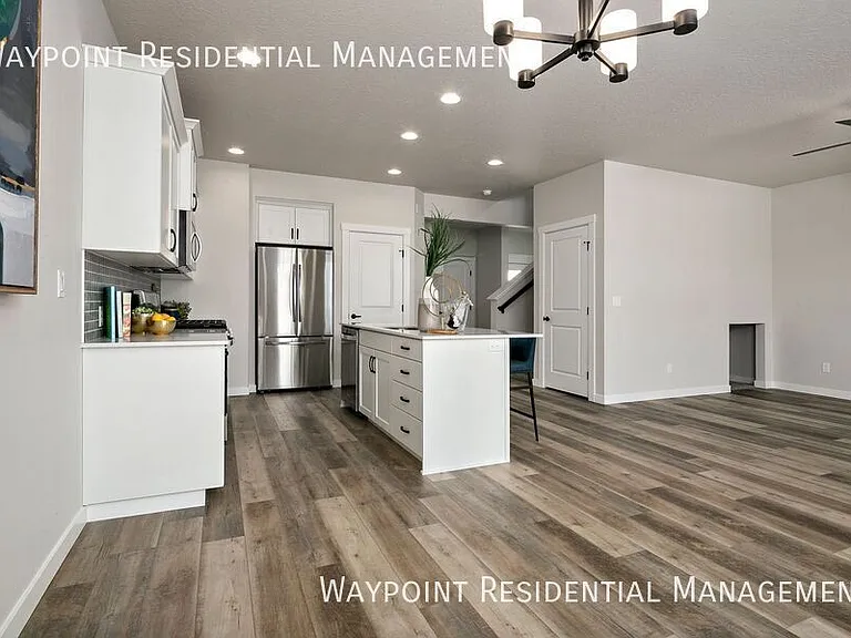 2094 S Defio Pl — Photo 16