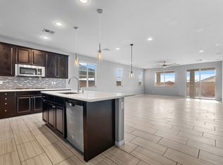 10823 Niobrara Ave, Las Vegas, NV 89166