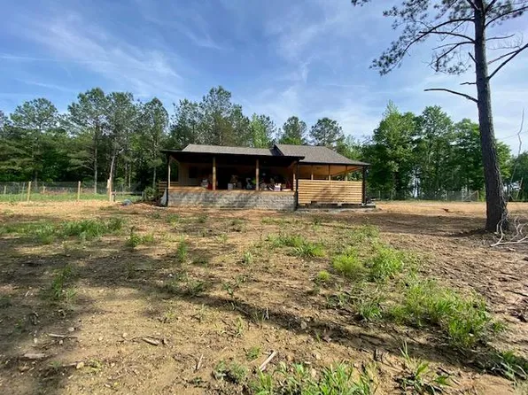 351 Katelyn Dr, Holladay, TN 38341