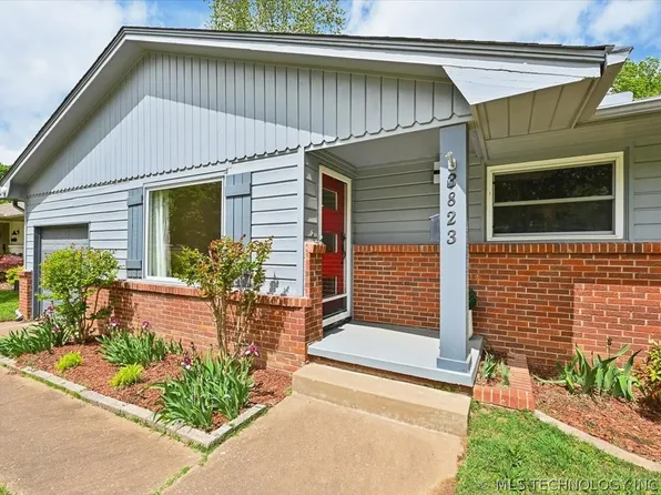 3823 E 53rd St S, Tulsa, OK 74135