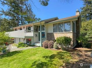 139 Emerald Dr, Sequim, WA 98382