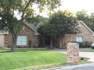 9126 Hanging Moss Dr, Granbury, TX 76049
