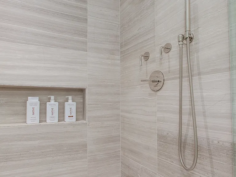 5000 N Camelback Ridge Dr #206 — Photo 30