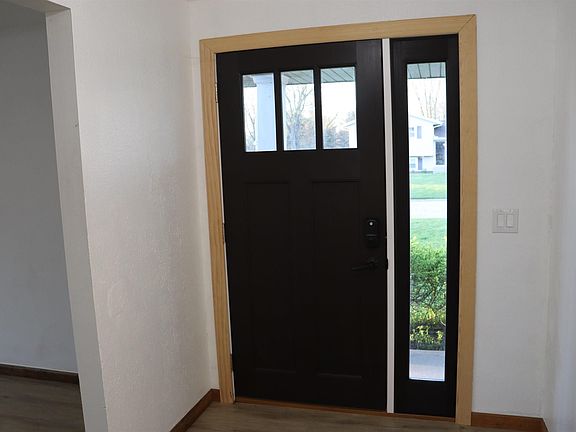 4th image of 22354 Briarhill Dr