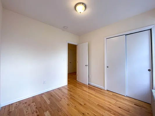 Rented by City Connections Realty | media 15