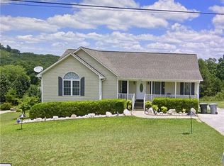 2566 Peppertree Ridge Rd, Randleman, NC 27317