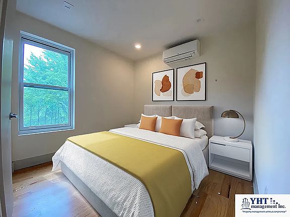 5th image of 141 Greene Ave #4