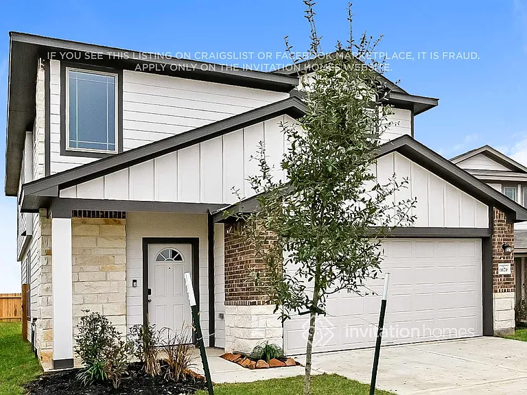 11679 Descent Dr — Photo 2
