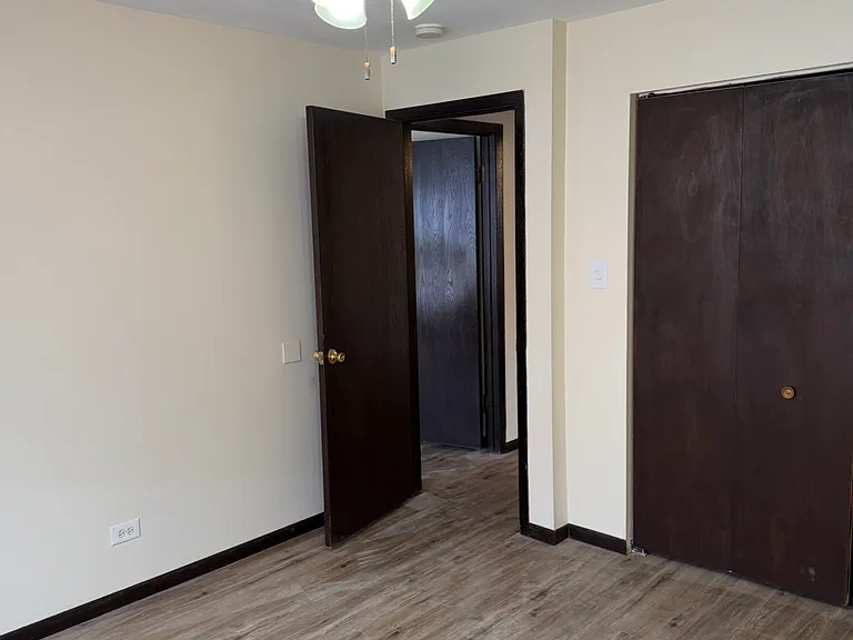 5916 Corey Ln #2B — Photo 12