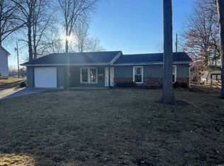 6913 Woodtrail Ct, Fort Wayne, IN 46835