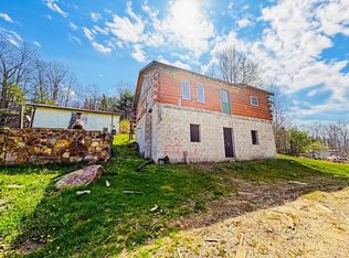 22 Burns Ln, Garrison, KY