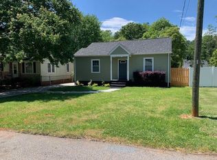 111 Ridgeway Dr, Greenville, SC 29607