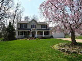 450 Nantucket Dr, Avon Lake, OH