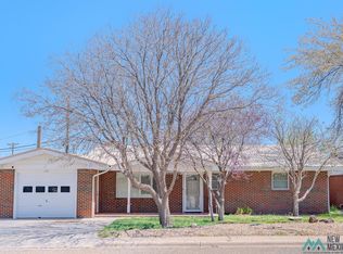 105 Texas Dr, Portales, NM 88130