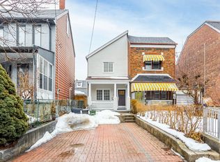 71 Montrose Ave, Toronto, ON M6J 2T6