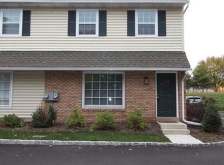 123 N Station St, Telford, PA 18969