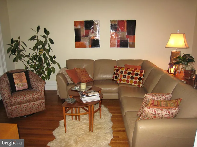 2034 Chancellor St #1F — Photo 12