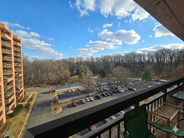 2230 George C Marshall Dr #813 — Photo 6