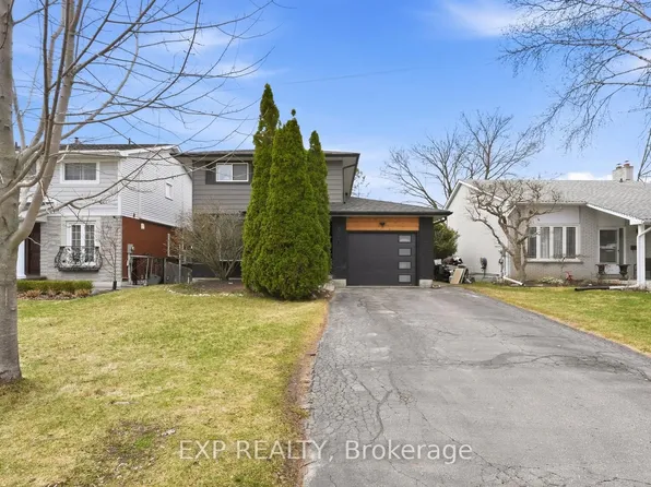 948 Downing Ct, Oshawa, ON L1G 7R5
