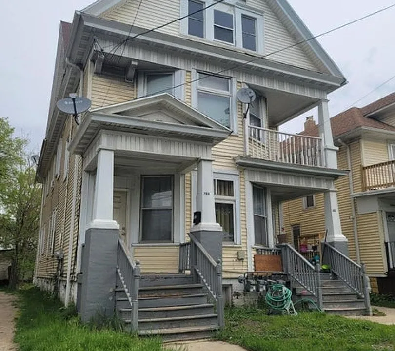 2010-2014 W Pierce St