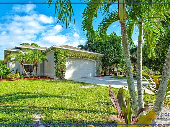 3rd image of 3555 Poinsettia Ave