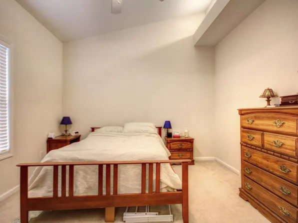 510MAT, 510 S Mattis #20630662, Champaign, IL 61821