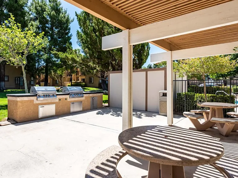 Granada Villas — Photo 6