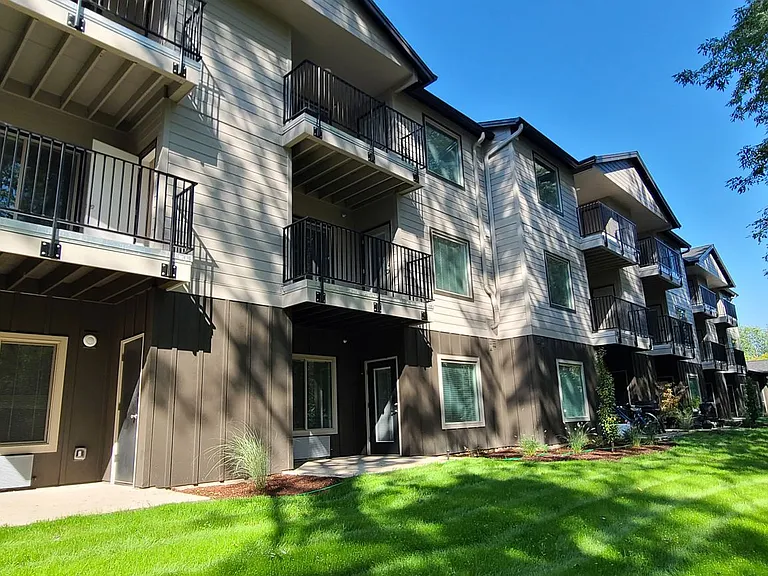 Meadow Brook Villas — Photo 48