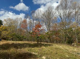 9999 Ember Rd, Livingston, KY 40445