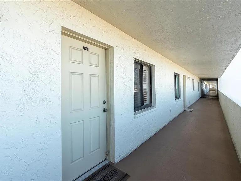 14950 Gulf Blvd #402 — Photo 27