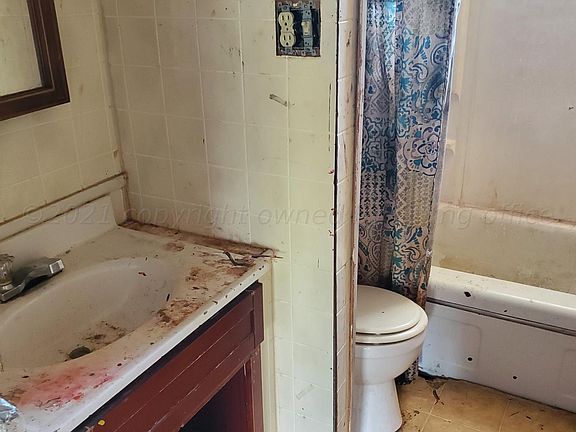 5th image of 801 S Davis Ave