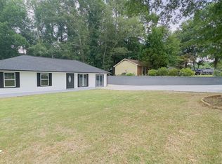 5382 Button Gwinnett Pl, Norcross, GA 30093