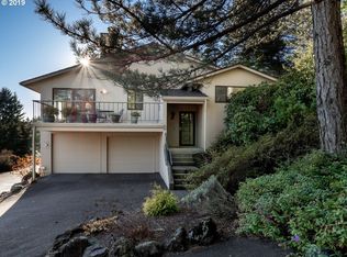 127 Condolea Dr, Lake Oswego, OR 97035