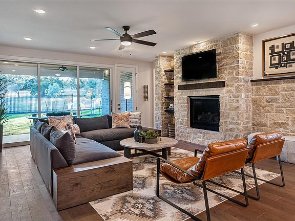 7th image of this home