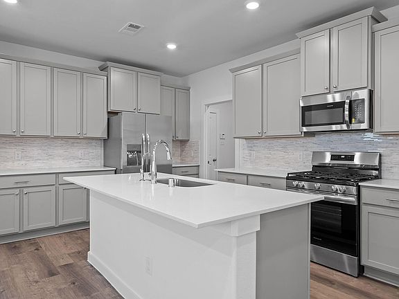 4th image of 17127 Bluebonnet Creek Trl
