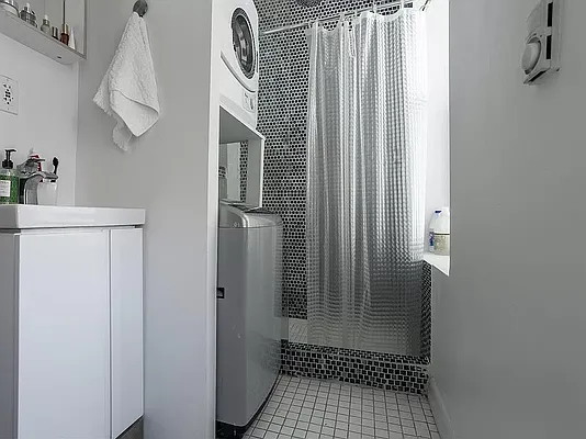 Rented by Corcoran | media 13