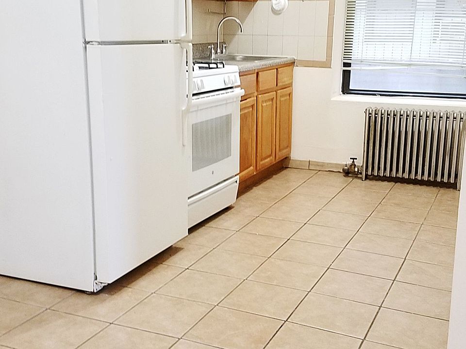 1st image of 2269 42nd St APT 2R