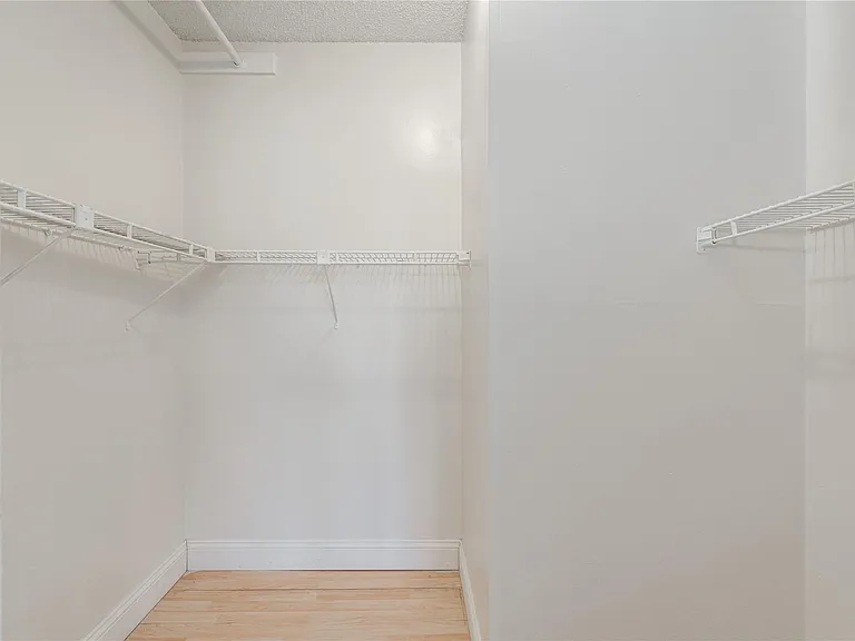 9523 S Hollybrook Lake Dr #107 — Photo 11