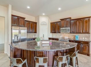 3068 Saddlehorn Dr, Seguin, TX 78155