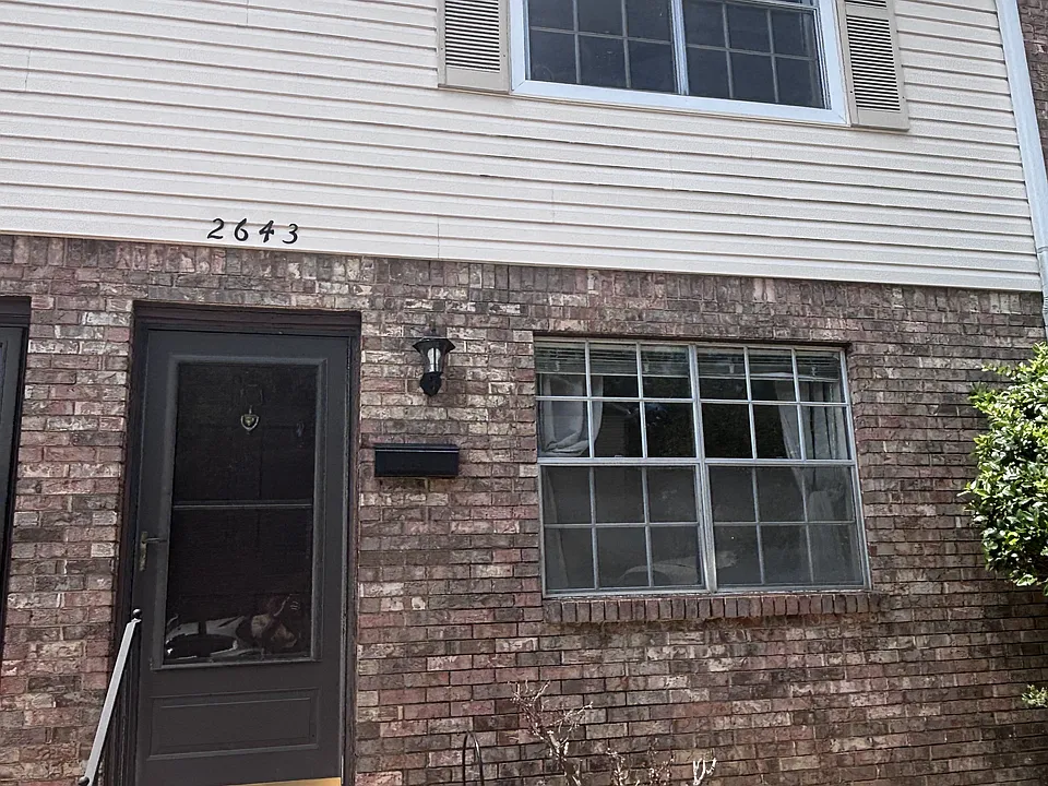2643 Southbury Cir