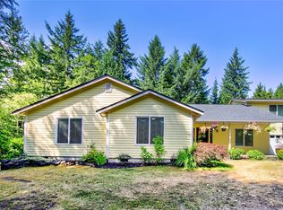 10259 Yates Ln NW, Bremerton, WA 98312