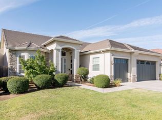 3098 Rialto Ave, Clovis, CA 93619