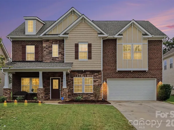 2161 Laurens Dr, Concord, NC 28027