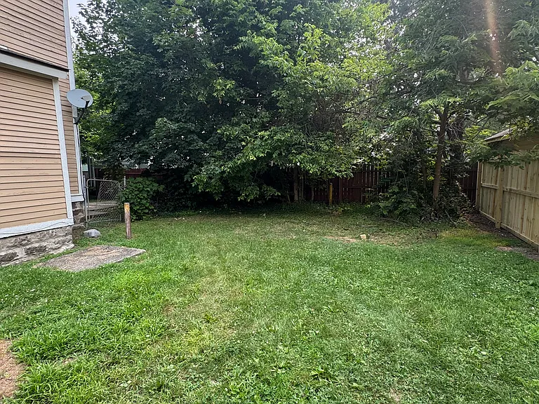 725 W Walnut St #725 — Photo 17