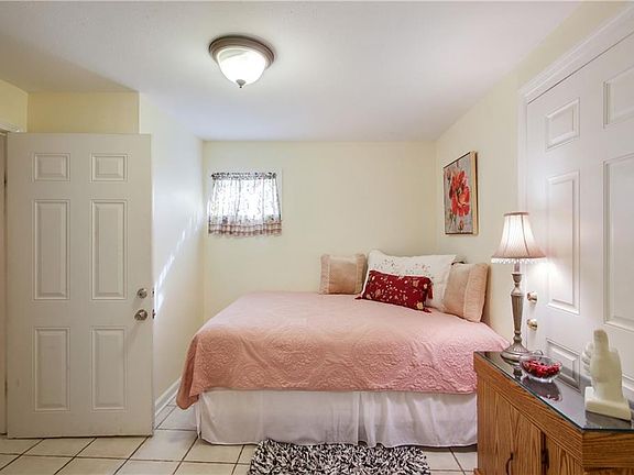 4th image of 6643 E Hermes St #B