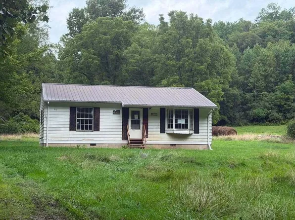 210 Fannin Roscoe Rd, Sandy Hook, KY 41171