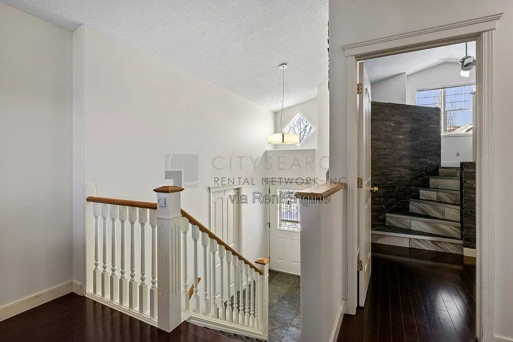 3 bed, 2.0 bath, $30,000 — Photo 4